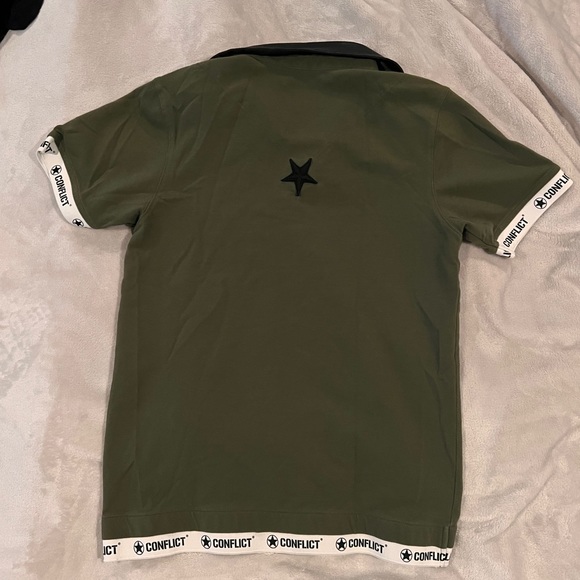 T-shirt - Picture 2 of 2